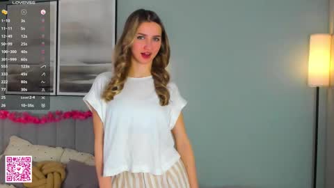 For friends Kira online show from February 25, 7:07 am