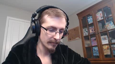 Snapshot of casuallycorrupt chatting on November 22, 1:37 am casuallycorrupt online show from November 22, 1:37 am