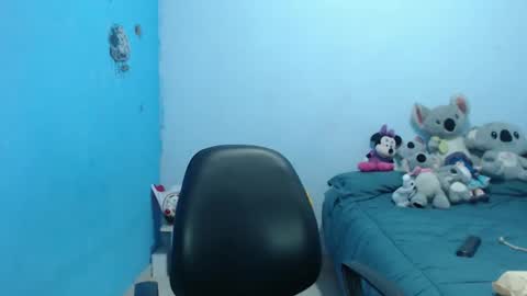 Snapshot of cata_09 chatting on November 22, 1:15 am cata online show from November 22, 1:15 am