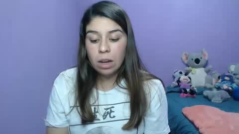 Snapshot of cata_09 chatting on January 7, 12:13 am cata online show from January 7, 12:13 am