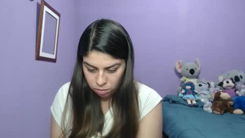 Snapshot of cata_09 chatting on February 10, 12:59 am cata online show from February 10, 12:59 am