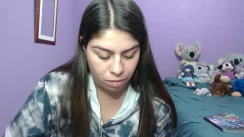 Snapshot of cata_09 chatting on February 11, 12:48 am cata online show from February 11, 12:48 am