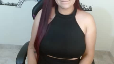 Snapshot of cata__gutierrez_ chatting on February 11, 10:59 am Cata online show from February 11, 10:59 am