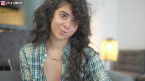 Snapshot of cata_batnati chatting on June 3, 2:33 pm Catalina online show from June 3, 2:33 pm