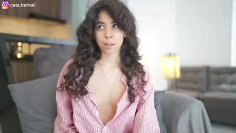Snapshot of cata_batnati chatting on June 18, 2:10 pm Catalina online show from June 18, 2:10 pm