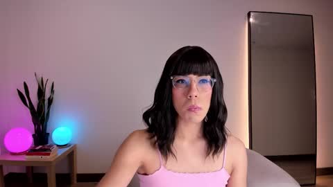 Snapshot of cata_n_cami chatting on January 15, 11:52 pm cata_n_cami online show from January 15, 11:52 pm