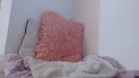 Snapshot of cata_sexy2410 chatting on February 27, 3:59 pm cata_sexy2410 online show from February 27, 3:59 pm