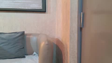 Snapshot of cataleya1_sm chatting on November 25, 11:32 am cataleya1_sm online show from November 25, 11:32 am