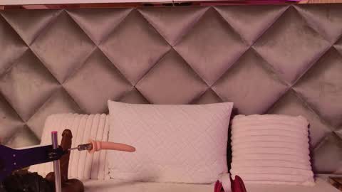 Snapshot of cataleya1_sm chatting on November 28, 4:26 am cataleya1_sm online show from November 28, 4:26 am