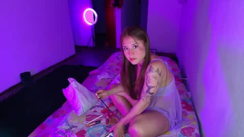 Snapshot of cataleya_cat3 chatting on May 11, 3:45 am Fabi online show from May 11, 3:45 am