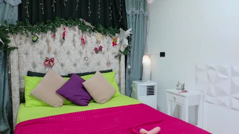 Snapshot of cataleya_divine chatting on January 4, 7:02 pm Cata Prins online show from January 4, 7:02 pm