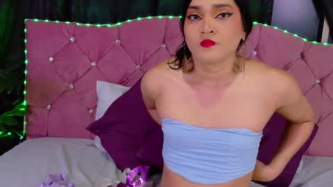 Snapshot of cataleya_divine chatting on May 5, 11:51 am Cata Prins online show from May 5, 11:51 am