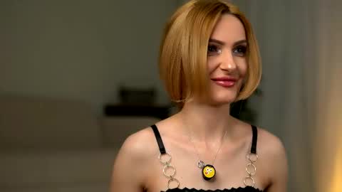 cataleya_kirk online show from April 29, 2:32 pm