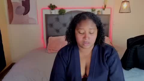Snapshot of cataleya_laurent chatting on July 29, 2:59 pm cataleya_laurent online show from July 29, 2:59 pm