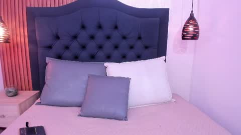 cataleya_marin_ online show from July 7, 4:04 am