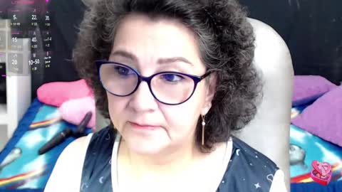 Snapshot of cataleya_mom_ chatting on March 11, 7:58 am cataleya online show from March 11, 7:58 am