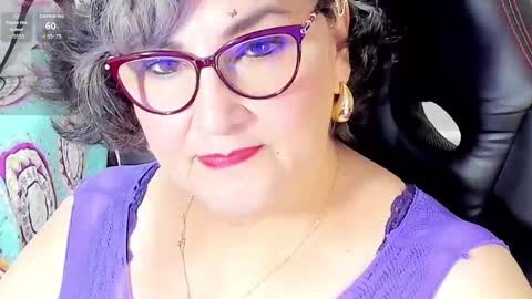 Snapshot of cataleya_mom_ chatting on September 13, 7:52 am cataleya online show from September 13, 7:52 am