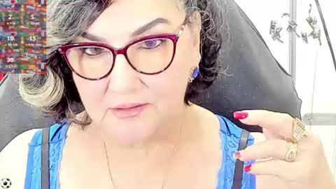 Snapshot of cataleya_mom_ chatting on June 20, 2:03 am cataleya online show from June 20, 2:03 am