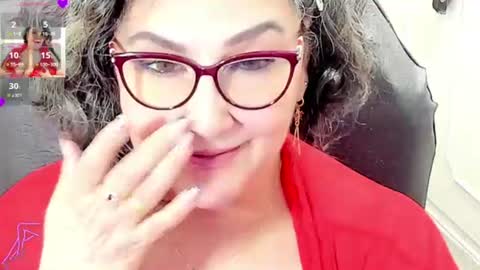 Snapshot of cataleya_mom_ chatting on July 20, 11:23 am cataleya online show from July 20, 11:23 am