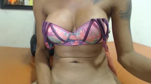 Snapshot of cataleyabigdickk chatting on February 17, 7:26 am cataleyabigdickk online show from February 17, 7:26 am