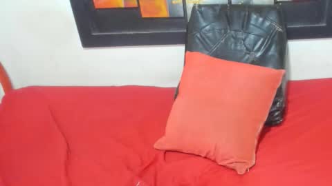 Snapshot of cataleyabigdickk chatting on December 2, 1:44 am cataleyabigdickk online show from December 2, 1:44 am