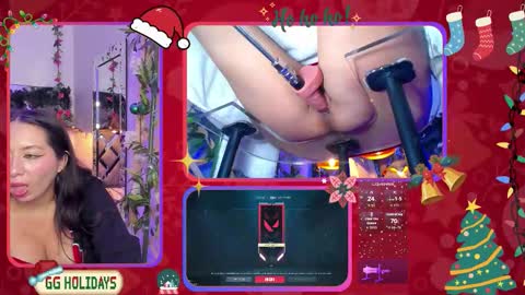 Snapshot of cataleyaglow chatting on December 5, 6:11 am Cata online show from December 5, 6:11 am