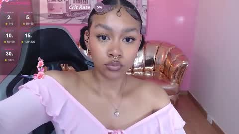 Snapshot of catalina25_t chatting on December 4, 8:50 pm catalina25_t online show from December 4, 8:50 pm