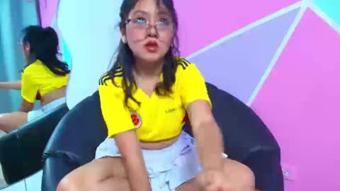 Catalina online show from September 9, 8:52 pm