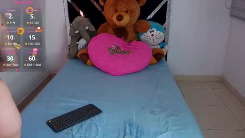 Snapshot of catalina_smith__ chatting on October 2, 11:23 pm Catalina online show from October 2, 11:23 pm