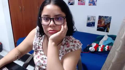 Snapshot of catalinaa_lovee chatting on September 16, 12:55 am catalinaa_lovee online show from September 16, 12:55 am