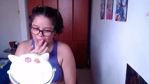Snapshot of catalinaa_lovee chatting on October 23, 7:01 pm catalinaa_lovee online show from October 23, 7:01 pm