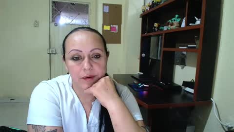 Snapshot of catalinamilf chatting on September 27, 2:16 am catalinamilf online show from September 27, 2:16 am