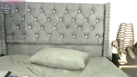 cathalina online show from November 29, 3:04 pm