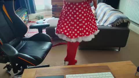 Snapshot of catherine76x chatting on March 13, 4:46 pm Catherinecuddles online show from March 13, 4:46 pm