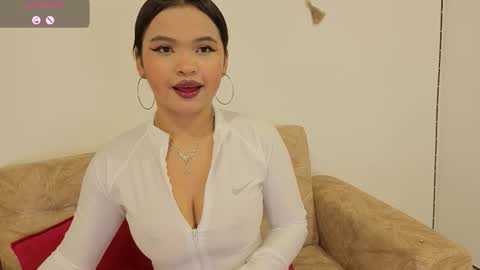 Snapshot of catherine____ chatting on October 21, 10:05 am Catherin online show from October 21, 10:05 am