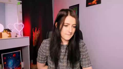 Snapshot of catherine_kitty chatting on March 7, 8:22 pm Catherine online show from March 7, 8:22 pm