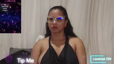 Snapshot of catherine_mature45 chatting on June 19, 10:35 pm Catherine online show from June 19, 10:35 pm