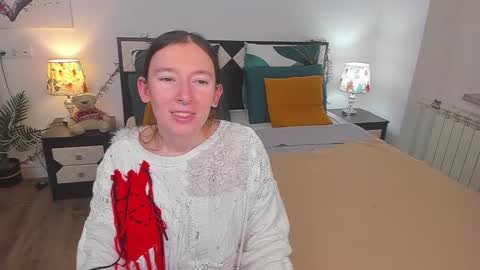 Snapshot of catherinewalls chatting on February 14, 7:38 am Catrin online show from February 14, 7:38 am