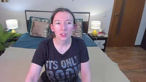 Catrin online show from June 8, 3:29 am