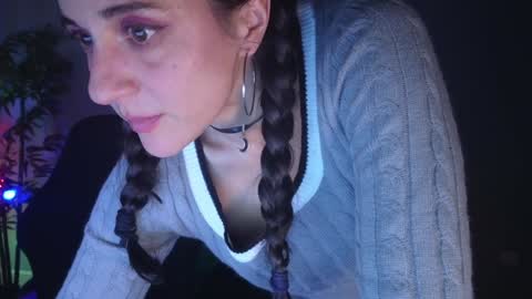 Snapshot of catherinstone chatting on December 30, 1:36 pm catherinstone online show from December 30, 1:36 pm