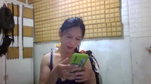 Snapshot of cathty27708934 chatting on April 6, 10:16 am cathty27708934 online show from April 6, 10:16 am