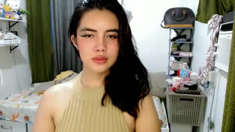 Snapshot of cathy_lyn chatting on May 3, 11:16 am cathy_lyn online show from May 3, 11:16 am