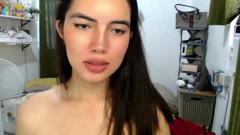 Snapshot of cathy_lyn chatting on May 26, 12:39 am cathy_lyn online show from May 26, 12:39 am