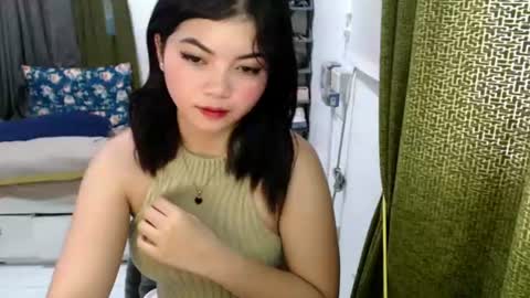 Snapshot of cathy_lyn chatting on June 22, 11:46 pm cathy_lyn online show from June 22, 11:46 pm