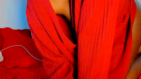 Snapshot of cathynoir chatting on October 30, 9:33 am catrine online show from October 30, 9:33 am