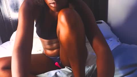 catrine online show from April 1, 2:12 am