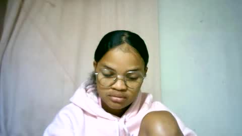 CathyXLisa online show from June 16, 6:38 am