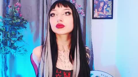 Cati help me reach my goal of 100 thumbs up again 3 online show from April 11, 5:12 am