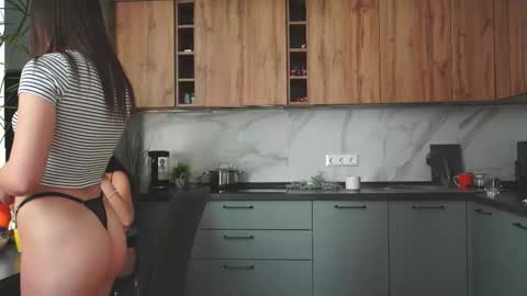 Snapshot of catolinanight chatting on November 20, 6:13 am catolinanight online show from November 20, 6:13 am