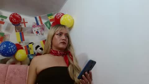 catrina_chan online show from June 24, 10:09 pm